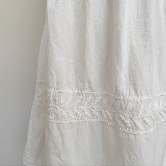 SOLD :: Vintage Embroidered Midi Dress - Picture 4 of 5